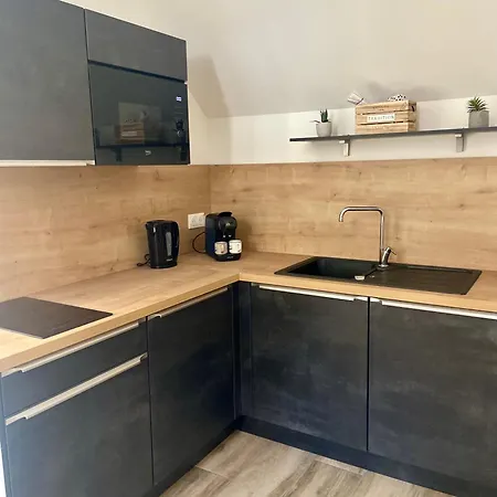Du Vieux Apartment Poussan